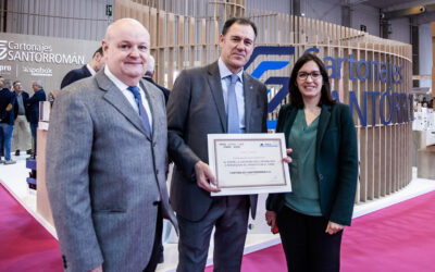 Premio para el Stand de Cartonajes Santorromán en Enomaq 2023