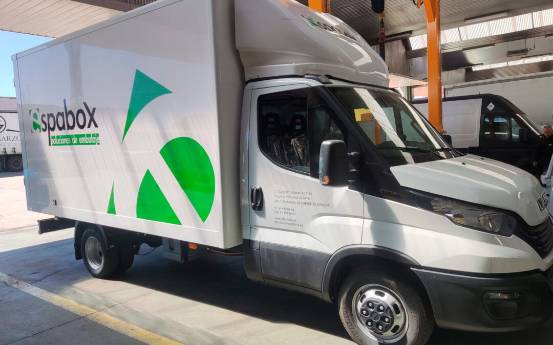 Espabox estrena nuevo vehículo de reparto