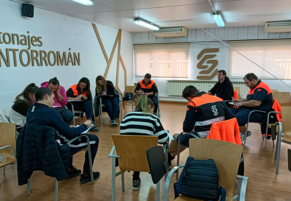 Formación en liderazgo y gestión de equipos con Improven